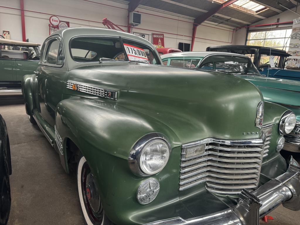 Cadillac De Luxe Coupe Seriers 62 1941